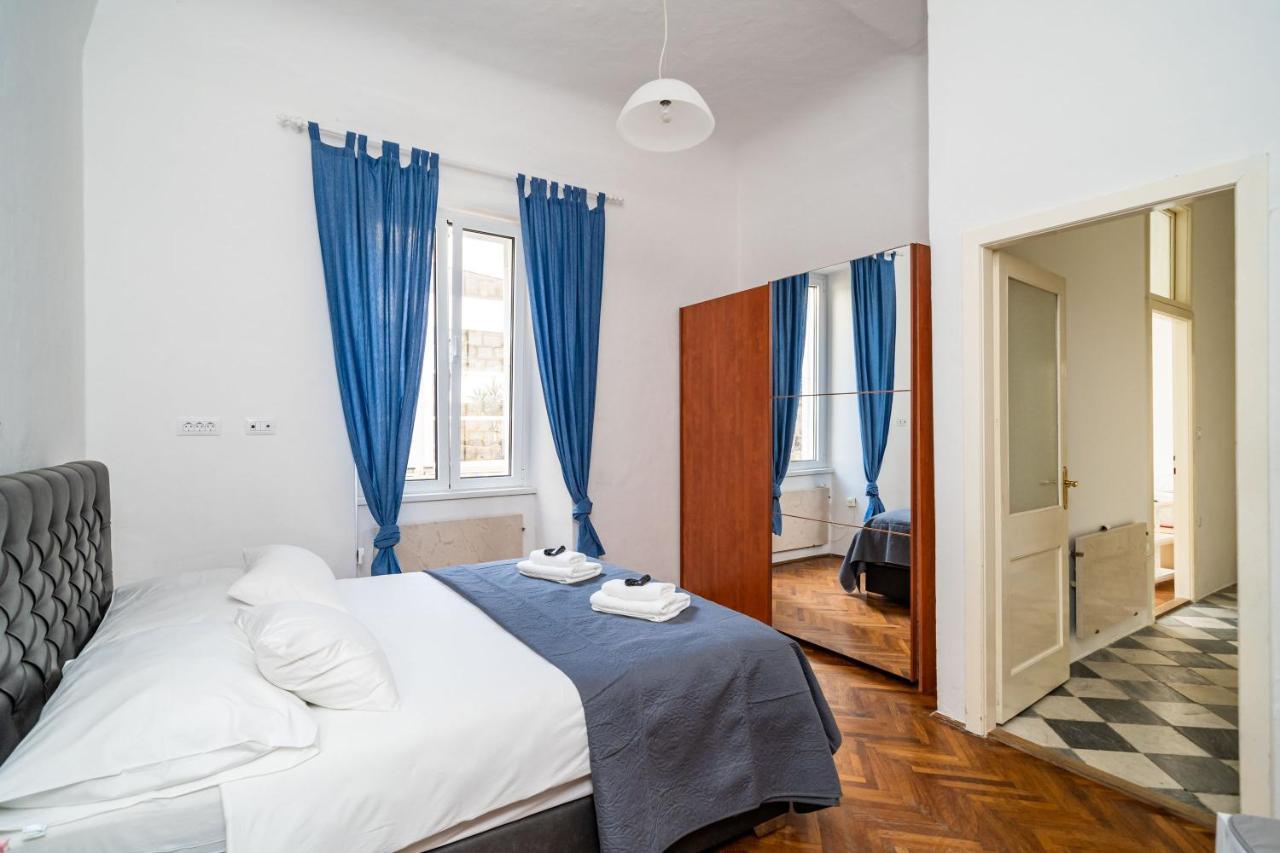 Laus I , Apartment In Old Town ดูบรอฟนิก ภายนอก รูปภาพ