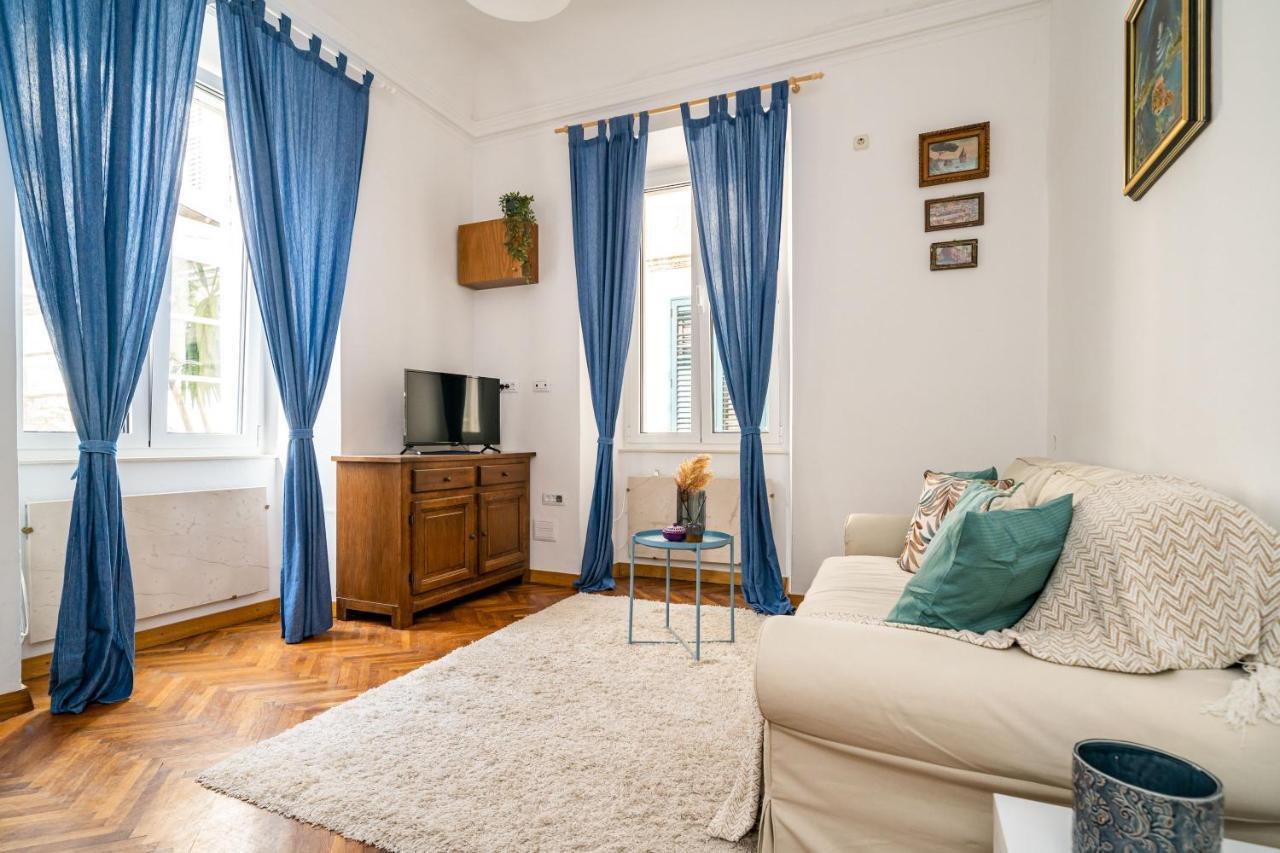 Laus I , Apartment In Old Town ดูบรอฟนิก ภายนอก รูปภาพ